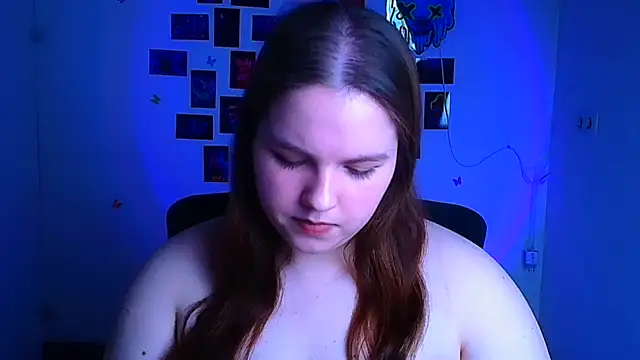 Kitty_Mia_Kitty Stripchat cam model