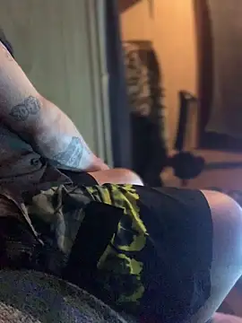 Ldnick69 live sex cam