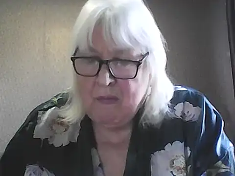 alexia64231 - Alexia64231's free webcam - UK Sex Cams