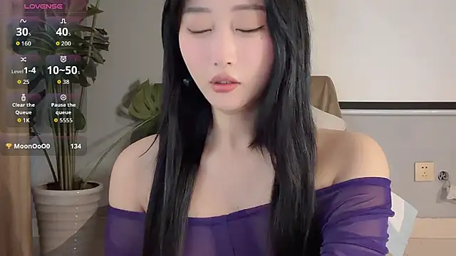 Xiaowen-wen - Live Cam