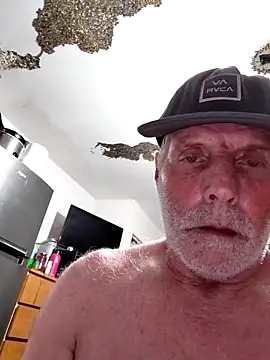 coldvisitor - ColdVisitor's free webcam - UK Sex Cams