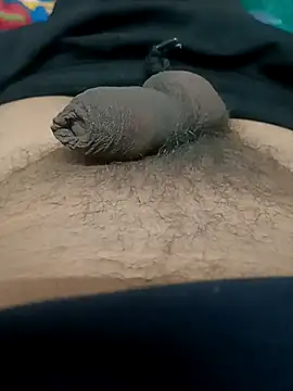 PussyLickker18 webcam