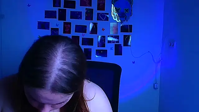 Kitty_Mia_Kitty webcam