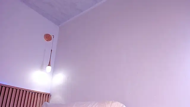 sarita__gomez (F young) - control machine x2