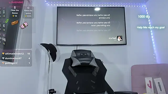 emily_palmeer webcam