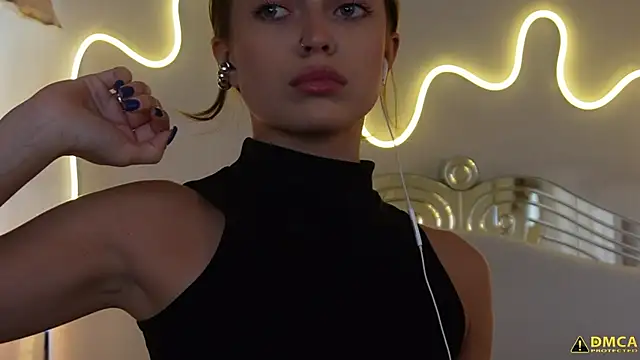 kellypeachcake webcam