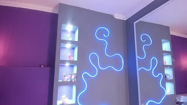 zoe_henderson webcam