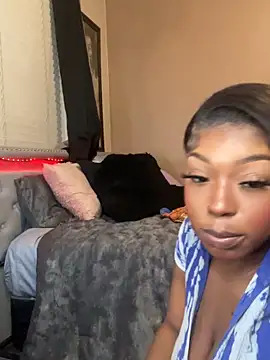 Webcam Model (Sexyasscedes)  is live.Free join now!