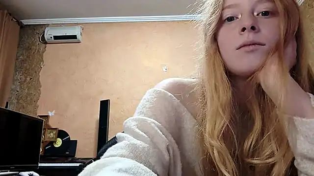 KateVibe_01 webcam