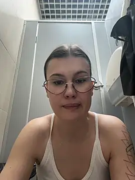 rinacat (F young) - Keep it dripping