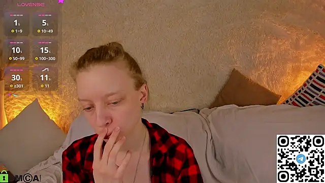 Michelle_Blond webcam