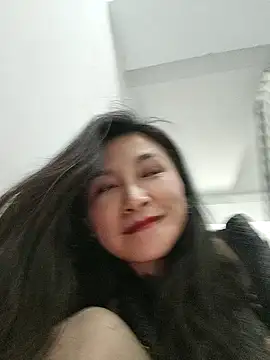 yinyin326 (F milf) - 全裸喷水Naked and squirting