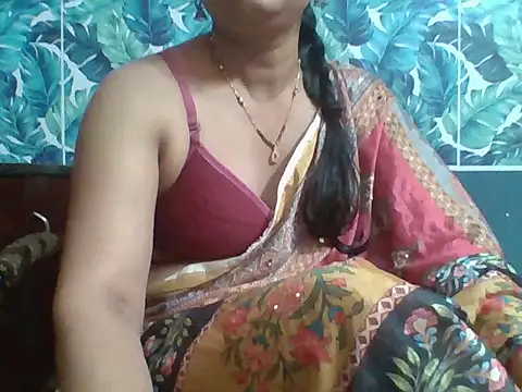 Marathi_q4een01 webcam