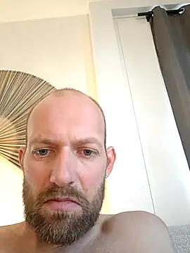 lc538 (Ask my age) - Give me some Love!!!