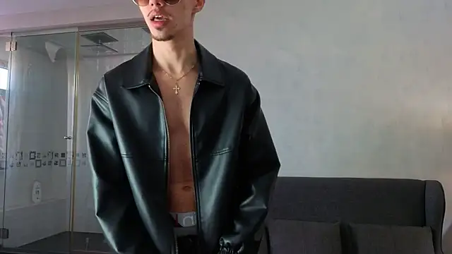 kaydendrew (M twink) - Shower AND Jerk OFF SHOW