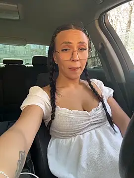 bunny_lush (F young) - Toy play… driver or backseat?