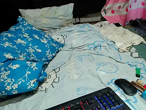 AwesomeMistress_Bigcock webcam