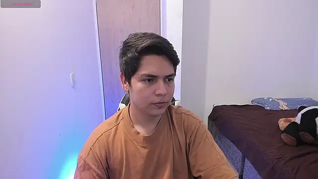 asta_yunoxxx - Asta_YunoXXX's free webcam - UK Sex Cams