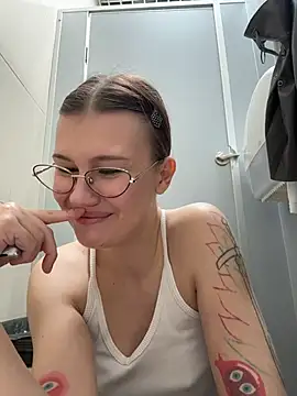 rinacat (F young) - Keep it dripping