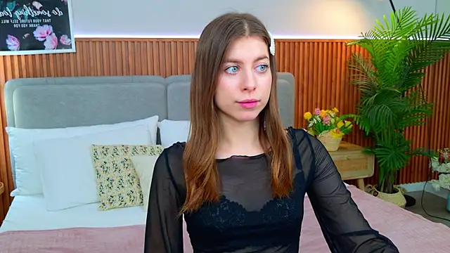 sandy_edvards - Sandy_Edvards's free webcam - UK Sex Cams