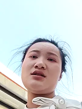 美女CCAV217在线直播