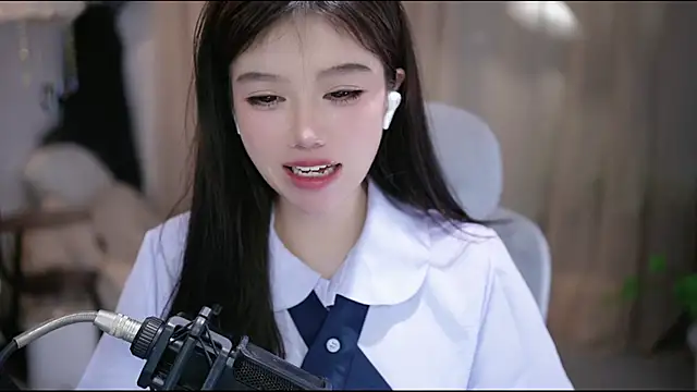 美女Cecily在线直播