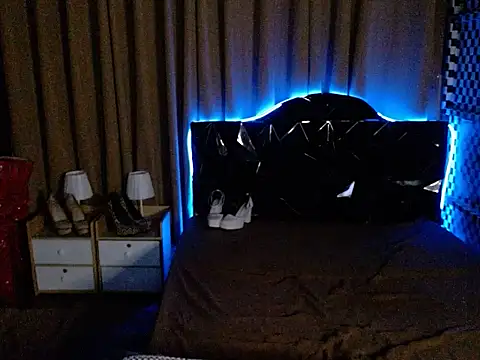 AsianGoddess18 webcam