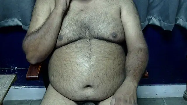 hairysubcub_70 - Hairysubcub_70's free webcam - UK Sex Cams
