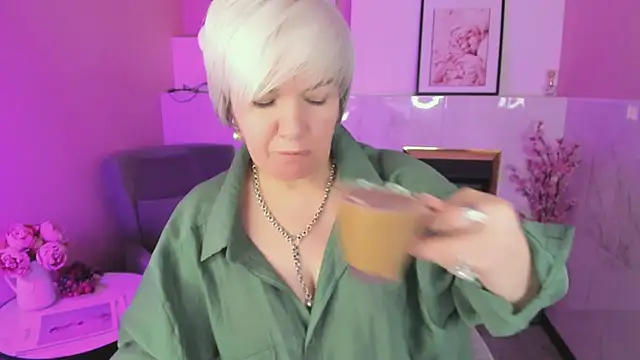 carmensoft - CarmenSoft's free webcam - UK Sex Cams