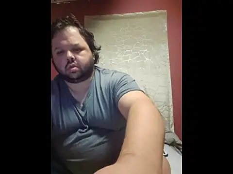 Strongbutgentle36 webcam