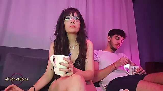 VelvetSolez webcam