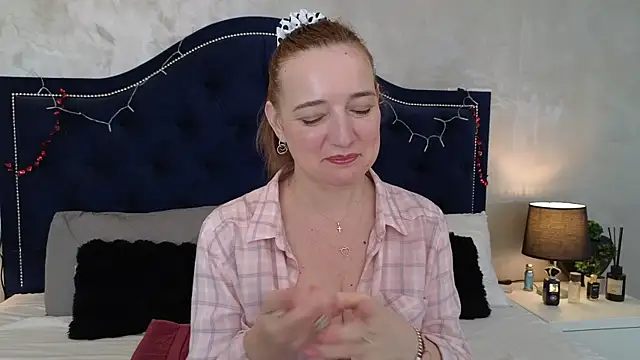 blue_angel_sweet - Blue_Angel_Sweet's free webcam - UK Sex Cams