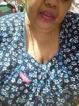 tamilthanushri webcam