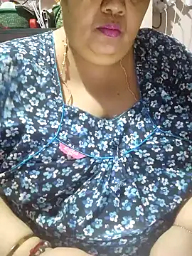 tamilthanushri webcam