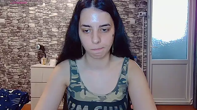 _Mari____ webcam
