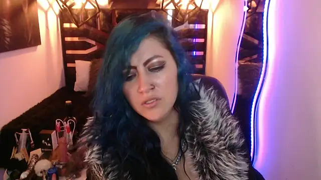 scarleth_blue webcam