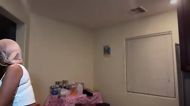 Preview of cum2charm