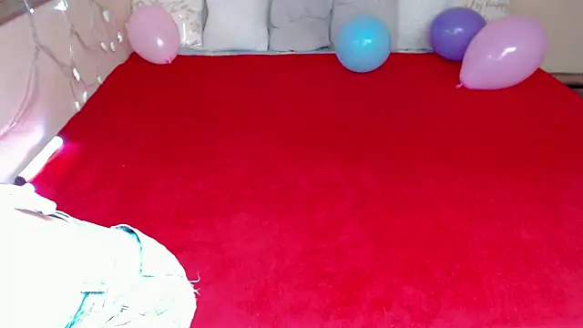 lizasenri - LizaSenri's free webcam - UK Sex Cams