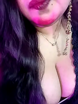 Suhanakhan04 webcam
