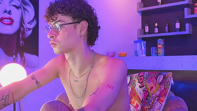 nova_salvatore webcam