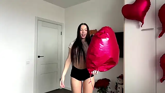 palmirajaussen - PalmiraJaussen's free webcam - UK Sex Cams