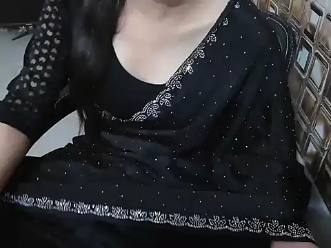 laila_radha Live Cam