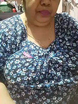 tamilthanushri webcam