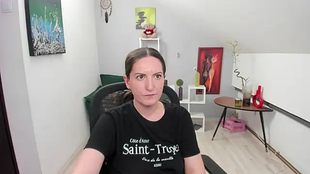 Live sex cam of ChloeHottyX