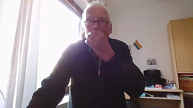 super-snoopy live sex cam