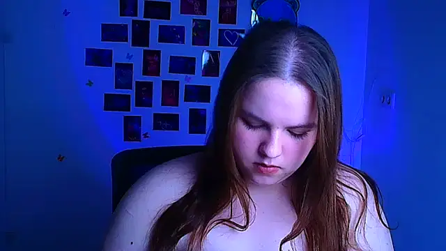 Kitty_Mia_Kitty webcam