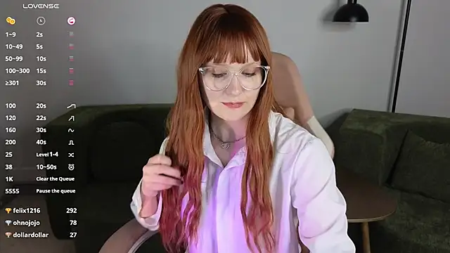 Ginger_Kristin webcam