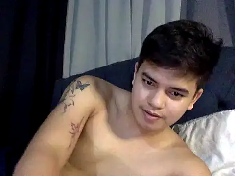 urbigcutienasio webcam