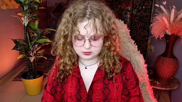 SaraSweetness webcam