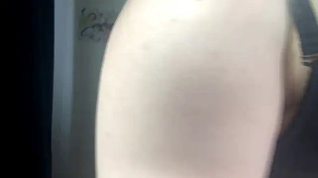 Tina_Evanss webcam